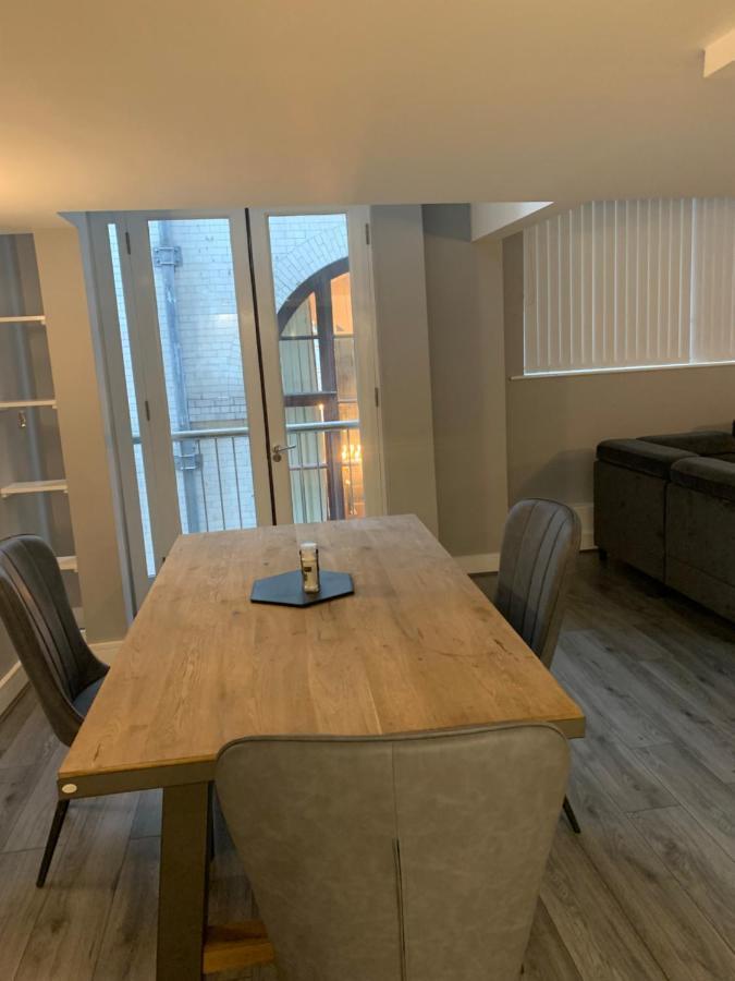 New York Loft Style Serviced Apartment In Liverpool City Centre Buitenkant foto
